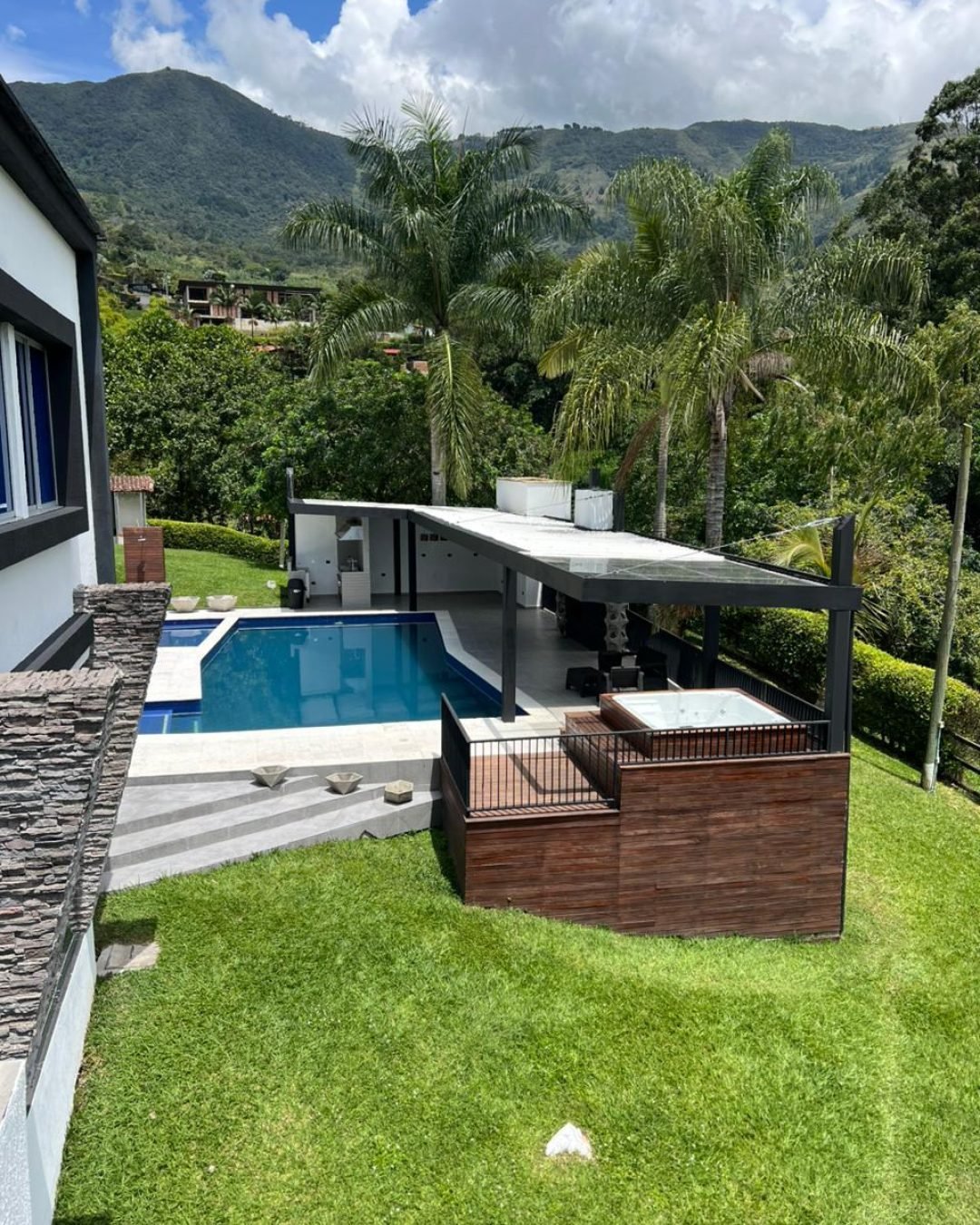 WhatsApp Image 2025-11-06 at 10.25.57 AM (3)