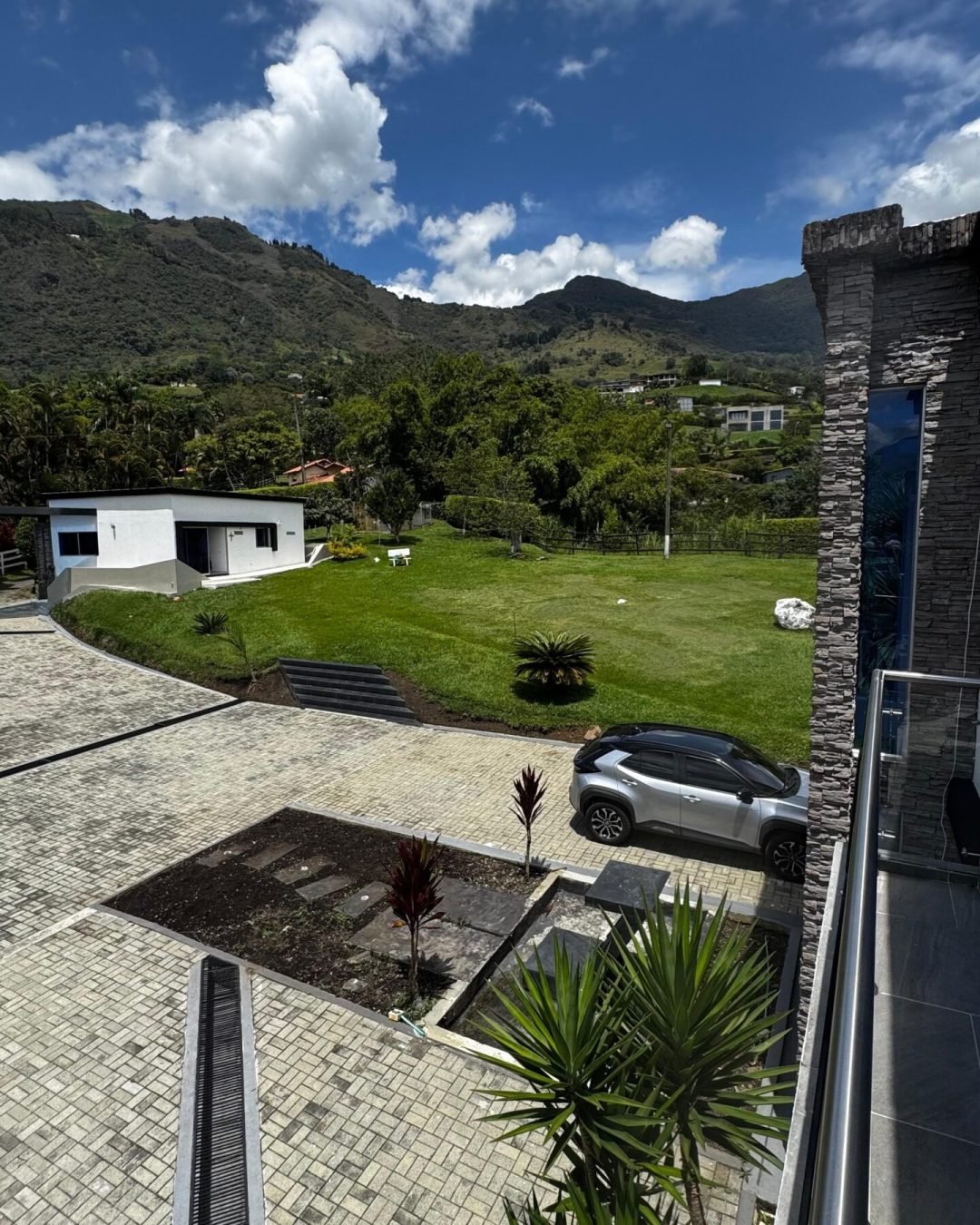 WhatsApp Image 2025-11-06 at 10.25.57 AM