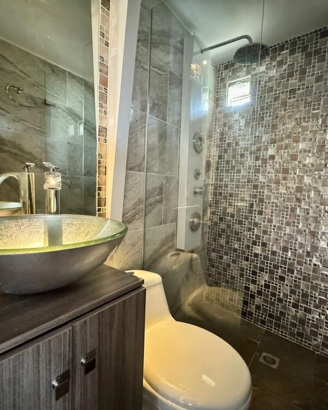 WhatsApp Image 2025-11-06 at 10.26.51 AM (2)