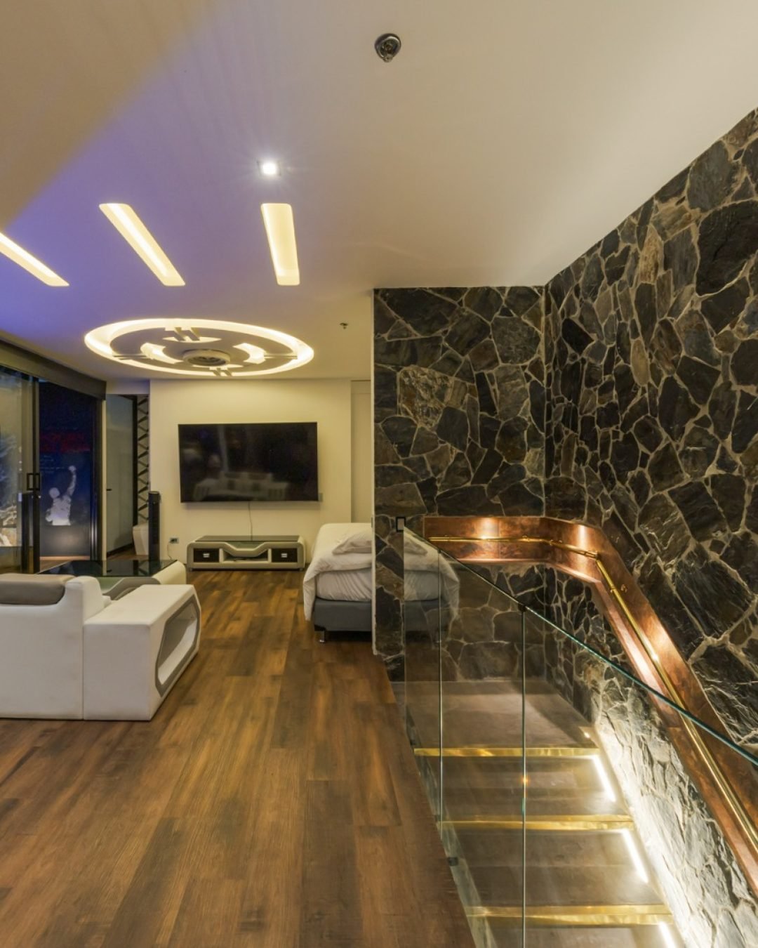 WhatsApp Image 2025-11-06 at 10.27.48 AM (5)