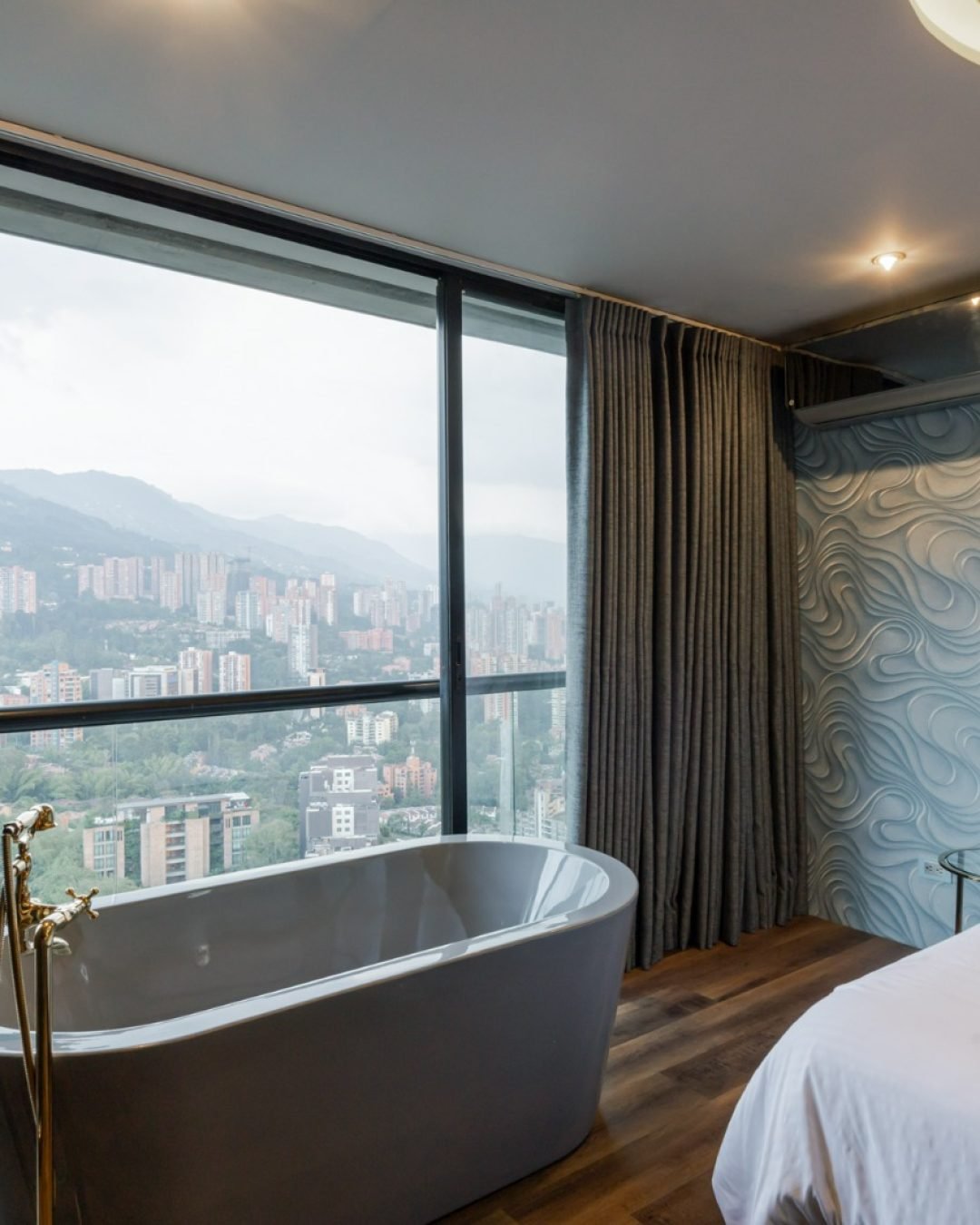 WhatsApp Image 2025-11-06 at 10.27.50 AM (3)