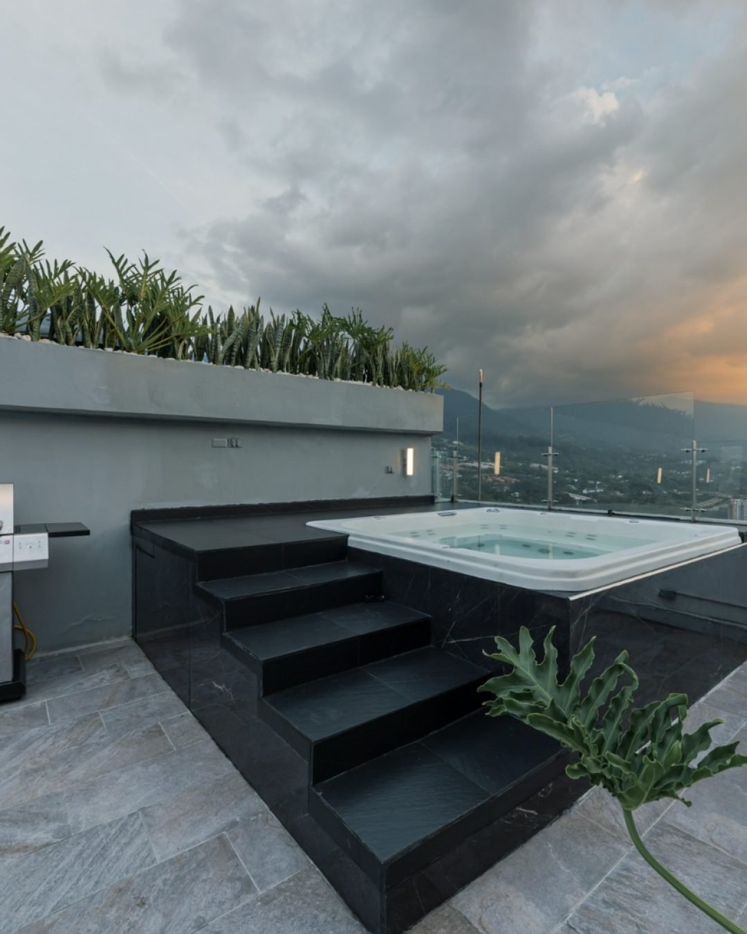 WhatsApp Image 2025-11-06 at 10.28.24 AM (5)