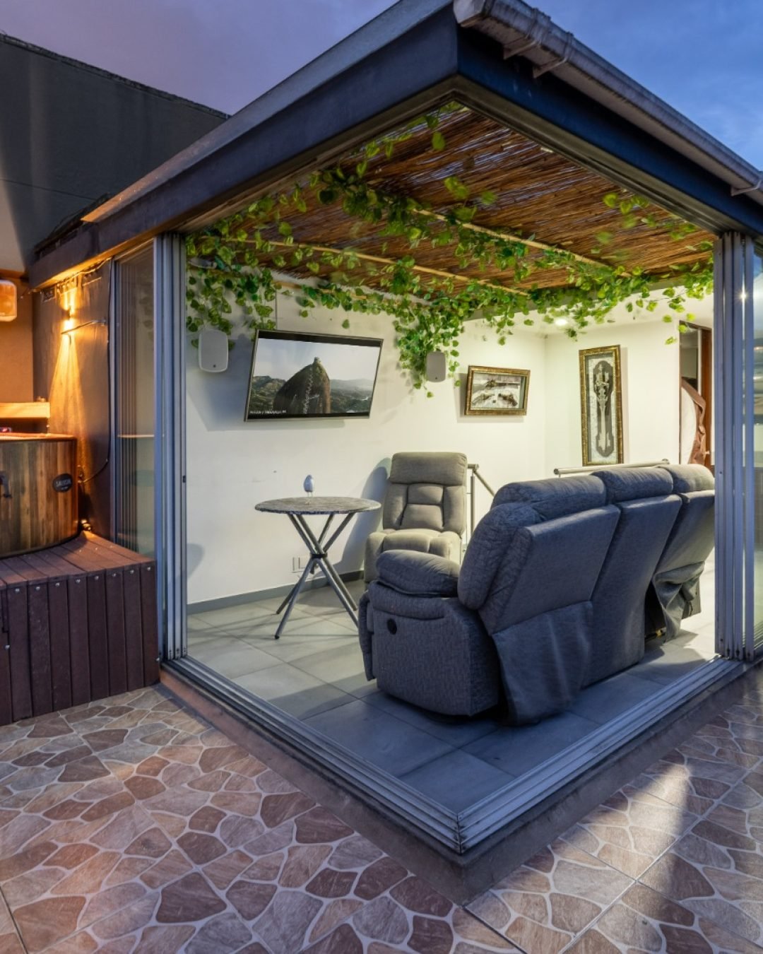 WhatsApp Image 2025-11-06 at 10.29.02 AM (4)