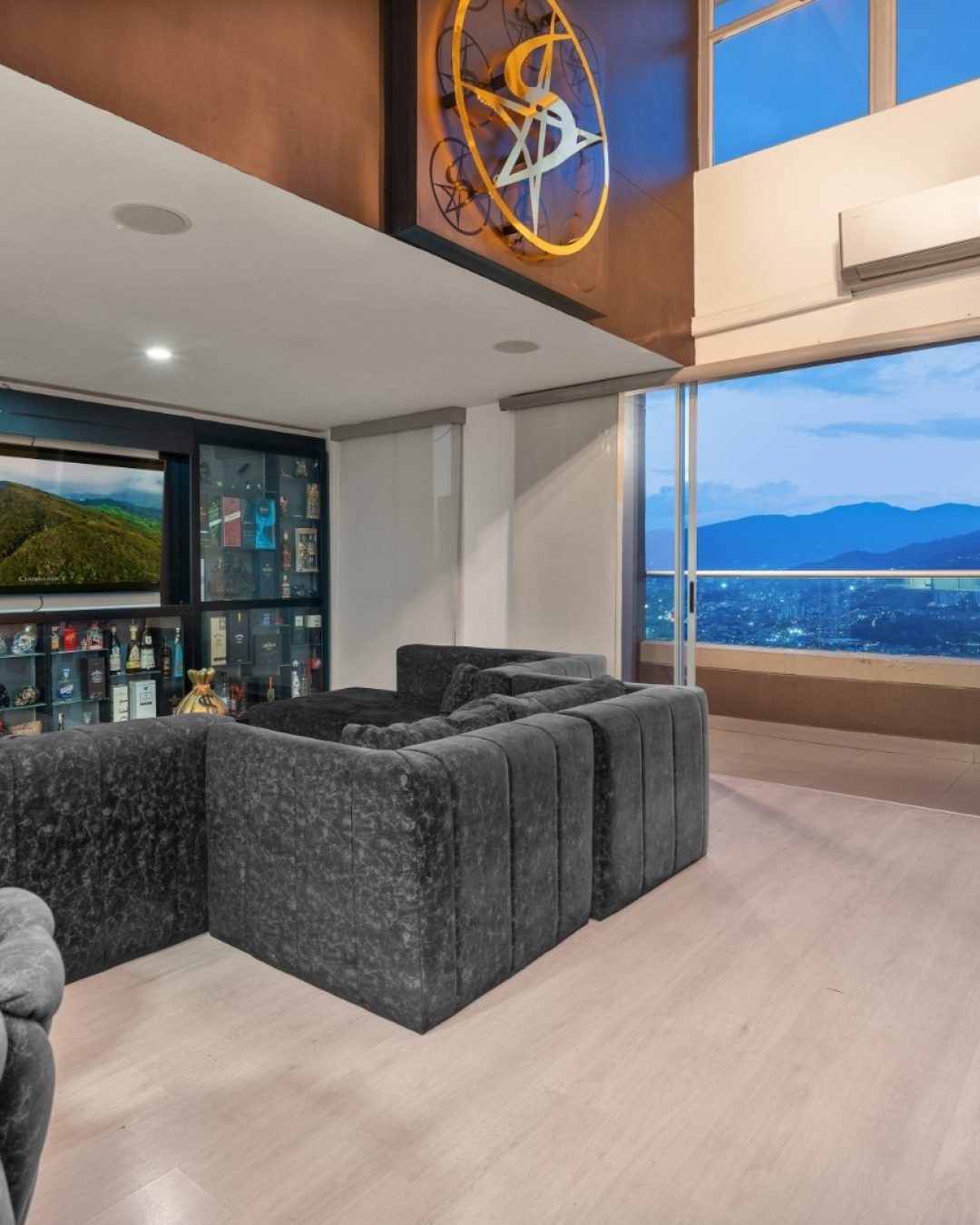 WhatsApp Image 2025-11-06 at 10.29.02 AM