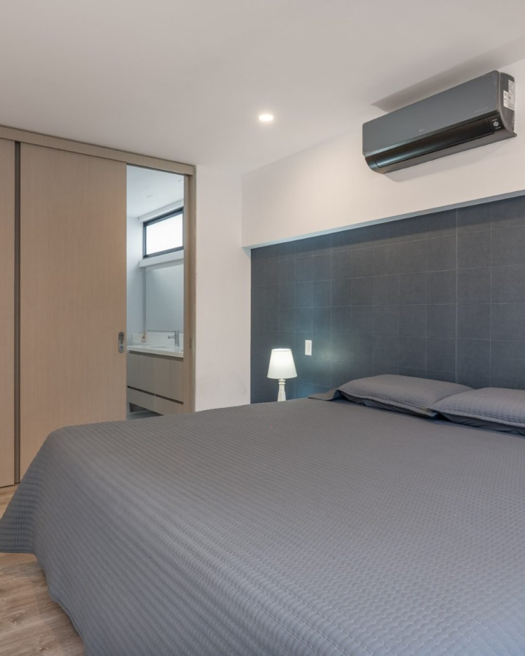 WhatsApp Image 2025-11-06 at 10.29.26 AM (3)