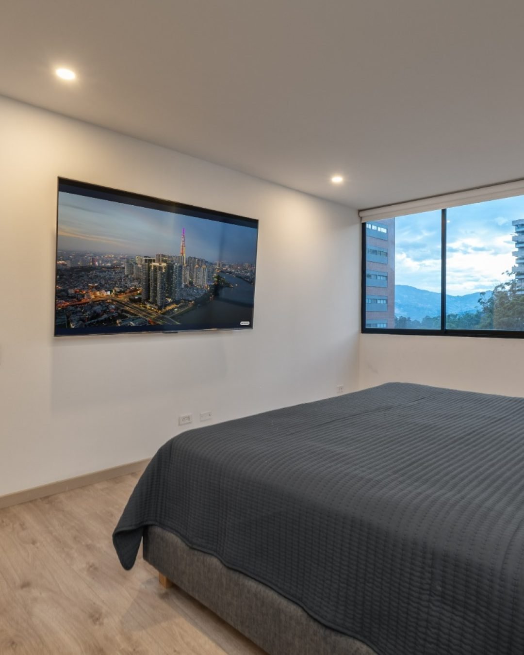 WhatsApp Image 2025-11-06 at 10.29.28 AM